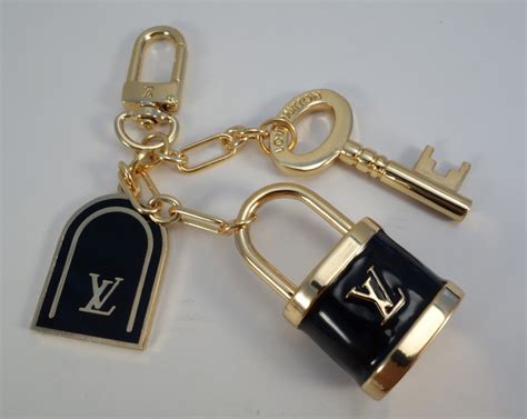 fake louis vuitton key puch|how to check for false louis vuitton.